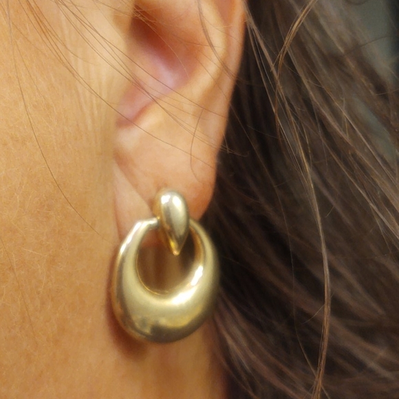 Earrings - Picture 2 of 3